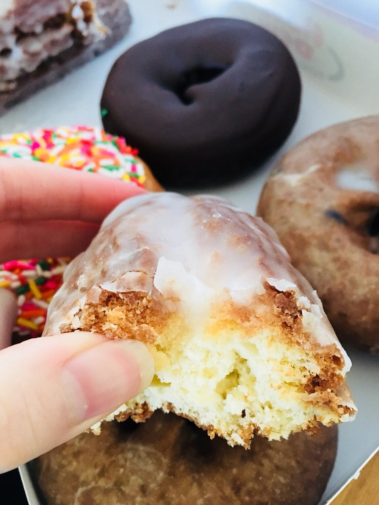 HONEY DEW DONUTS Updated June 2024 652 Bullocks Point Ave, Riverside, Rhode Island Coffee