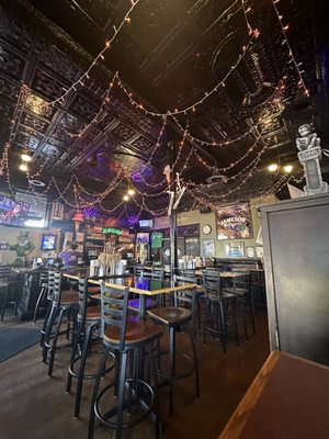 MaGillyCuddys by null