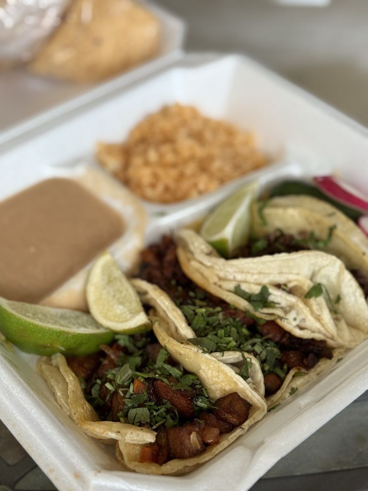 Food from El Globo