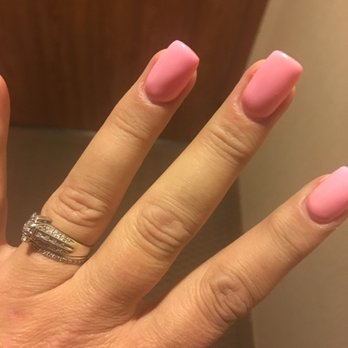 Queen's Nails - Fist fill done by Alex. He is the one I will go to - Nail Salons Near Me - Laughlin, Nevada