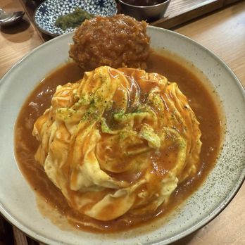 Lucky Pig - Omurice - Korean Near Me - Whittier, California Lucky Pig - Omurice - Korean Near Me - Whittier, California