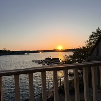 Blue Heron Inn - Hotels Near Me - Laporte, Indiana