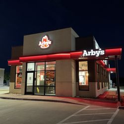 Arby's - Closed at 8:30pm on a Saturday.