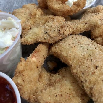 Keys Bite - Fried combo basket - American Near Me - Key Largo, Florida