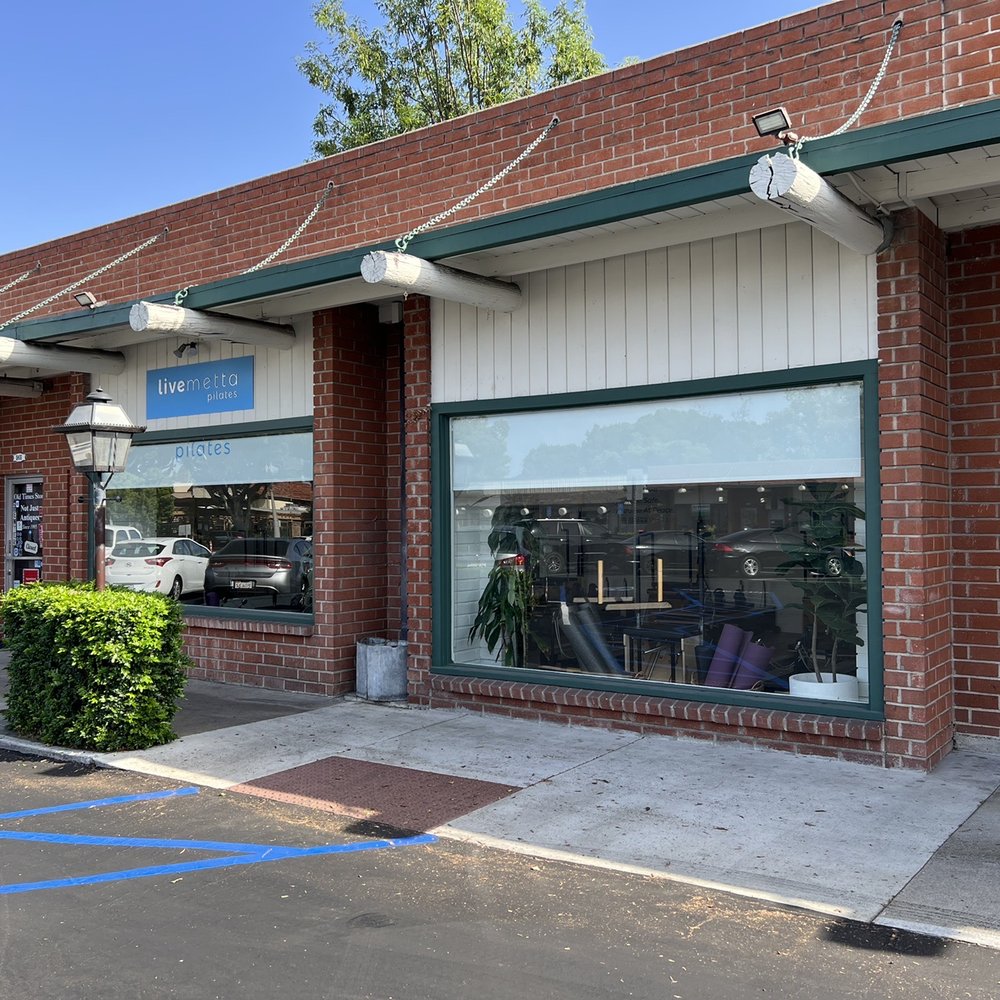 business front, has private parking lot... which is great for this area