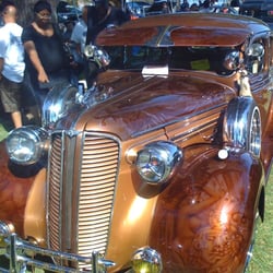 Car Show By The Sea - Clean...