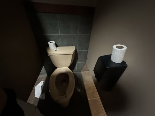 HUB Tavern + Grill by null