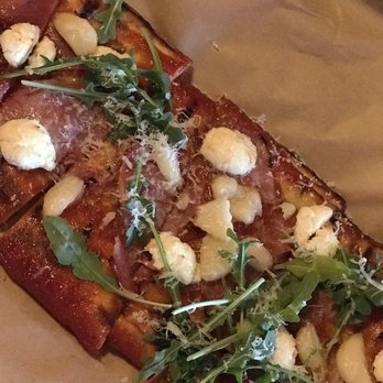 Flying Pig Pub & Kitchen - Pubs Near Me - Oceanside, California