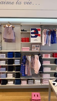 Piazza Delle Erbe by null