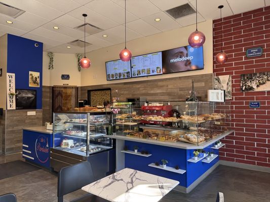 Café Parisien by null