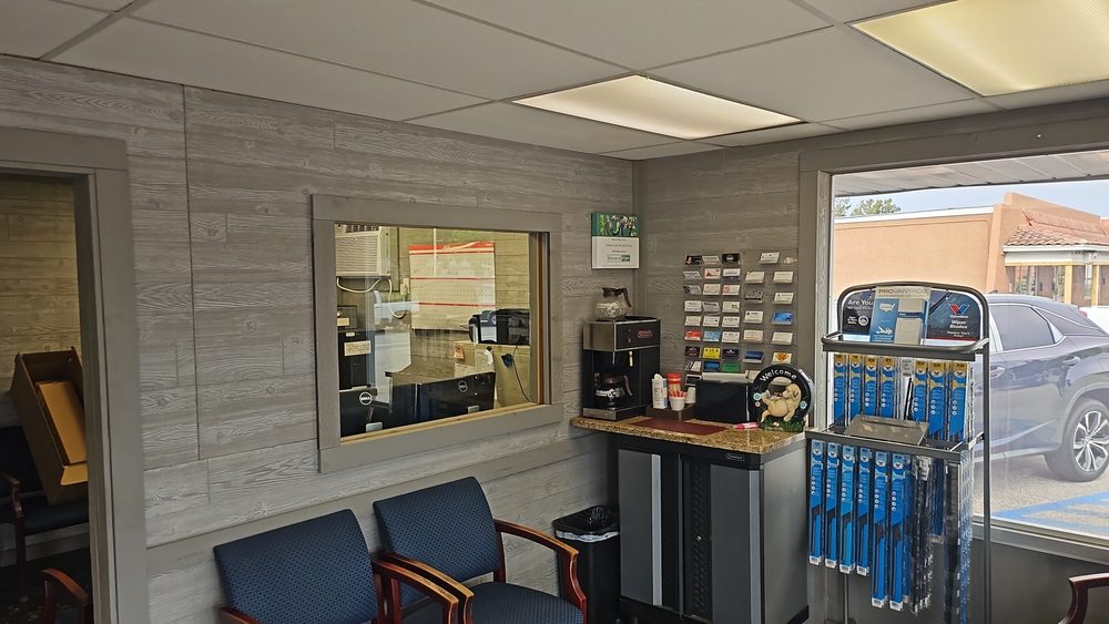 GOLDEN GATE TIRE & SERVICE Updated October 2024 3202 SE Dixie Hwy