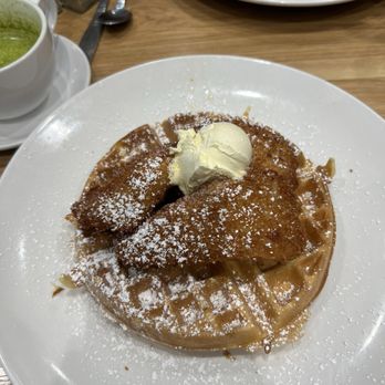 Broken Yolk Cafe - Chicken & Waffles - American Near Me - Glendora, California