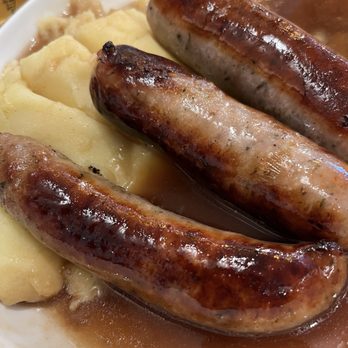 Queen's Arms - Sausage & mash - British Near Me - London, XGL