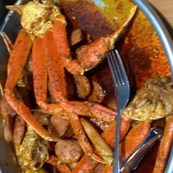 Fish N Tails Oyster Bar - Seafood Near Me - Richardson, Texas