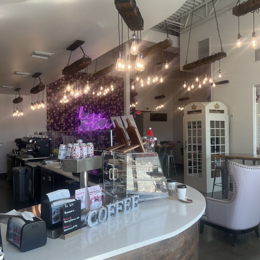 Raining Berries - Cute ambiance - Acai Bowls Near Me - Westchase, Florida Raining Berries - Cute ambiance - Acai Bowls Near Me - Westchase, Florida