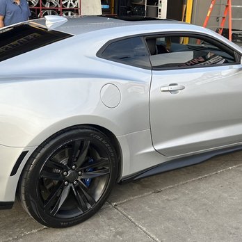 CARSTAR Bell Auto Collision Center - Clean Paint Job! - Body Shops Near Me - Bell Gardens, California CARSTAR Bell Auto Collision Center - Clean Paint Job! - Body Shops Near Me - Bell Gardens, California