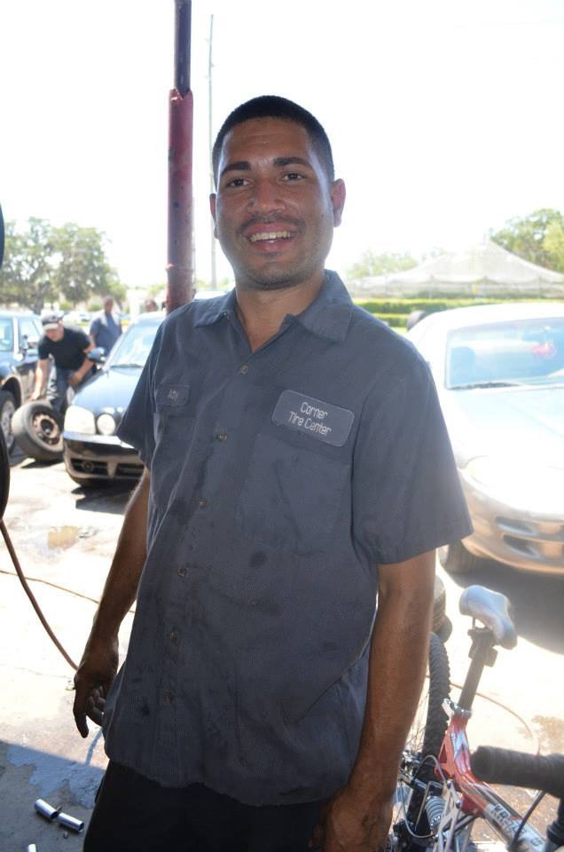 CORNER TIRES CENTER Updated August 2024 11 Photos 2003 Dundee Rd