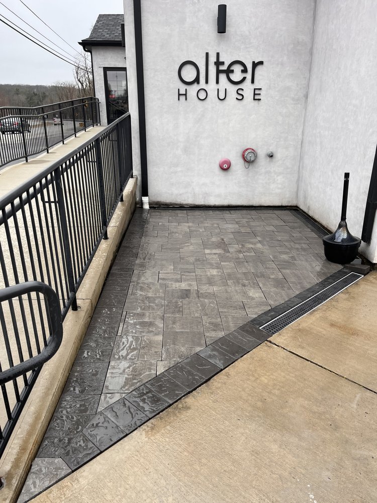 HOLGATE’S HEROES Updated July 2024 14 Photos 1363 Lackawanna Trl