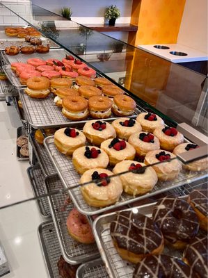DONUT FRIEND HIGHLAND PARK by null