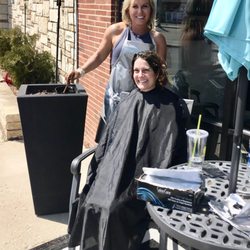 Michael D' Anthony's Salon