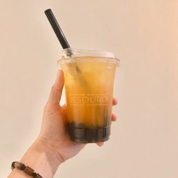 Mango Alisan Oolong with Tapioca Pearls