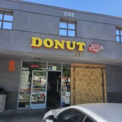 Donut Basket - 6-4-24 Storefront