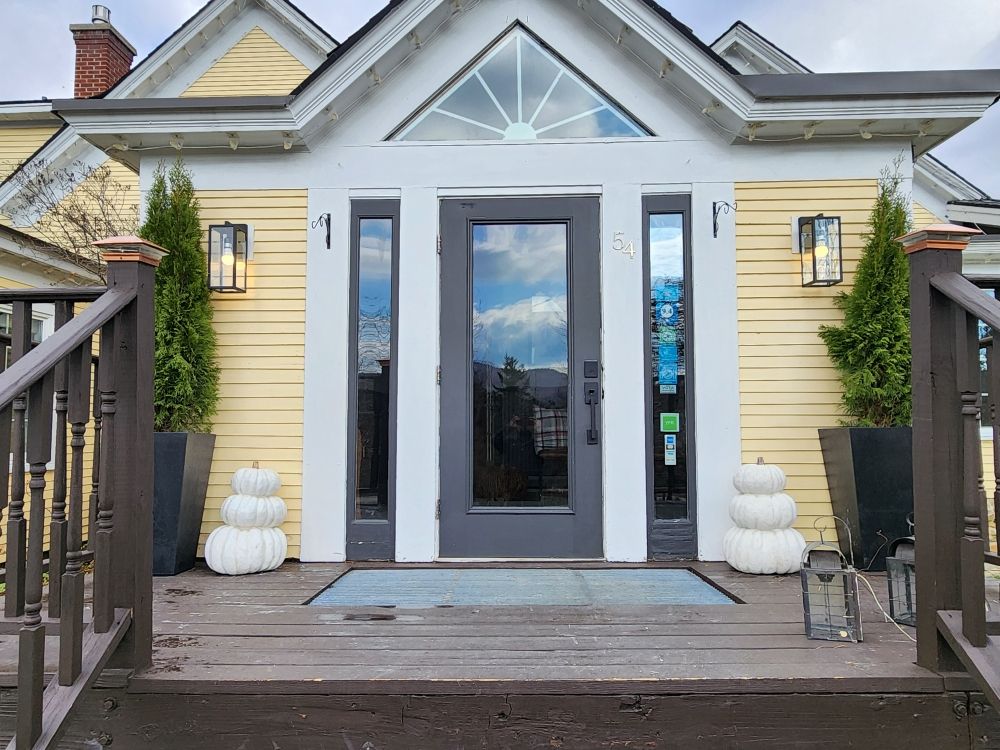 Slide of The Fix-it Team