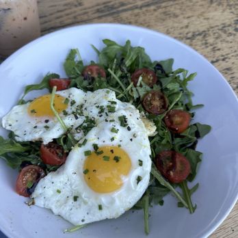KIT Coffee - arugula salad (no avocado) - Coffee & Tea Near Me - Newport Beach, California
