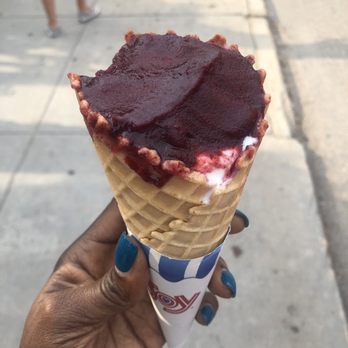 Cold Fusion Gelato - Merlot on top, toffee on the bottom-GOODNESS - Ice Cream & Frozen Yogurt Near Me - Newport, Rhode Island Cold Fusion Gelato - Merlot on top, toffee on the bottom-GOODNESS - Ice Cream & Frozen Yogurt Near Me - Newport, Rhode Island