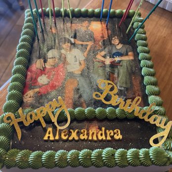 HI Angeltreats - INCREDIBLE!!! This cake! WOW! Made my 13 year old cry, she loved it so much. It was also very delicious. Red velvet for the win. - Cupcakes Near Me - Honolulu, Hawaii HI Angeltreats - INCREDIBLE!!! This cake! WOW! Made my 13 year old cry, she loved it so much. It was also very delicious. Red velvet for the win. - Cupcakes Near Me - Honolulu, Hawaii
