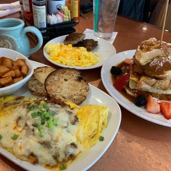Another Broken Egg Cafe - Breakfast - Breakfast & Brunch Near Me - Tampa, Florida