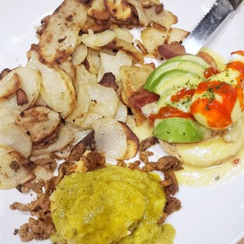 Broken Yolk Cafe - ig: @eatingsfrom - American Near Me - Glendora, California Broken Yolk Cafe - ig: @eatingsfrom - American Near Me - Glendora, California