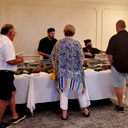 Azaleana Manor - Dinner set up