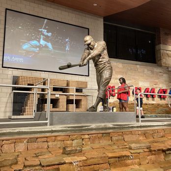 Truist Park - Nice tribute to Hank Arron in the park - Stadiums & Arenas Near Me - Atlanta, Georgia