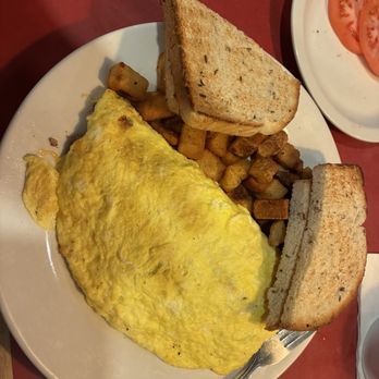 DK Diner - Spanish Omelette with Potatoes and dry rye toast - Diners Near Me - Grandview Heights, Ohio