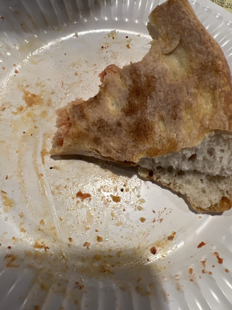 Food from Napolitano's Brooklyn Pizza