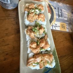 Shalala - Sushi roll- pov:too much cream cheese