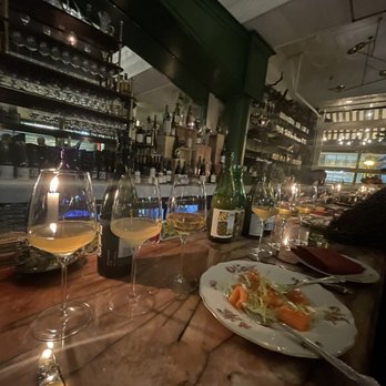 GoodFunk - Salmon crudo and white wine flight - Wine Bars Near Me - Chicago, Illinois