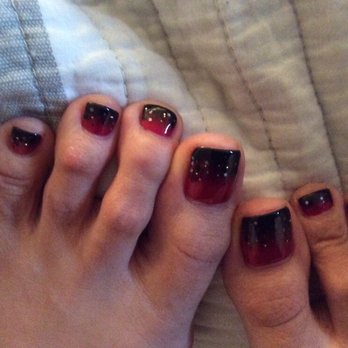 Exquisitely Nails On The Go - Blackjack style ombré with sparkles.  Beaut!  Thanks Kim! - Nail Salons Near Me - Costa Mesa, California