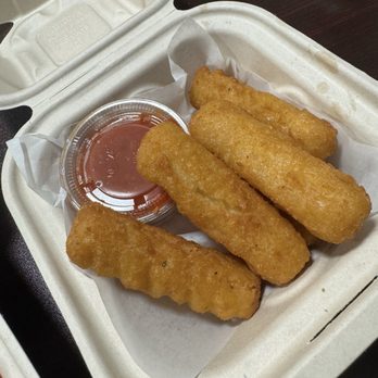 Crispy Wings - Mozzarella Sticks - Chicken Wings Near Me - Commerce, California Crispy Wings - Mozzarella Sticks - Chicken Wings Near Me - Commerce, California