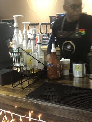 Erin's Cup & Cookies by null