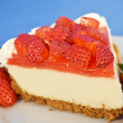 Cakes of Paradise Bakery by null