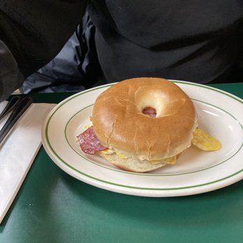 Kozy Korner Restaurant - Breakfast sandwich - Diners Near Me - Wilmington, Delaware Kozy Korner Restaurant - Breakfast sandwich - Diners Near Me - Wilmington, Delaware