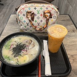 Big Eye Poke - Japanese Tonkotsu Ramen and Thai Tea.