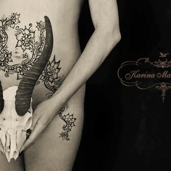 Healing Henna by Robyn Jean - Healing Henna for a maternity portrait by http://www.Colettephotography.com / Karina Marie Diaz - Face Painting Near Me