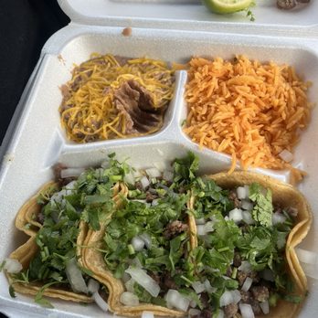Papis Tacos and More - Carne Asada plate - Mexican Near Me - Fort Worth, Texas Papis Tacos and More - Carne Asada plate - Mexican Near Me - Fort Worth, Texas