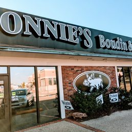 RONNIE’S BOUDIN & CRACKLIN HOUSE 2 - Updated March 2025 - 130 Photos ...