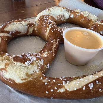 Textile Brewing Company - Classic! - Brewpubs Near Me - Dyersville, Iowa Textile Brewing Company - Classic! - Brewpubs Near Me - Dyersville, Iowa