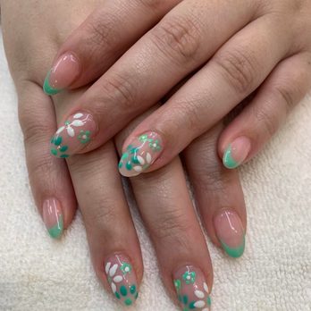 W Beauty Spa - Nail Salons Near Me - Chatsworth, California