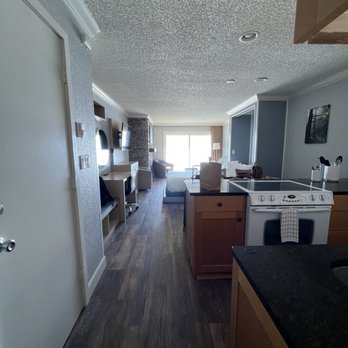 Tolovana Inn - Our room - Hotels Near Me - Cannon Beach, Oregon